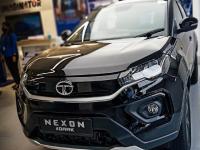 Cheapest Best Selling Cars : 'या' तीन गाड्यांचाच बोलबाला, सर्वाधिक मागणी; मायलेज दमदार किंमत फक्त... - Marathi News | tata nexon maruti suzuki vitara brezza hyundai creta top selling suv march 2022 know features mileage and everything you want to know | Latest auto Photos at Lokmat.com