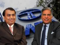 Tata समुहाच्या 'या' कंपन्या रिलायन्सला देणार टक्कर! 5 वर्षात 90 अब्ज डॉलर्सची गुंतवणूक करणार - Marathi News | tata motors and tata steel to match tcs soon says tata sons chairman n chandrasekaran | Latest business Photos at Lokmat.com
