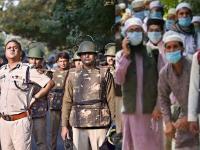 Coronavirus : 'शब ए-बारात' साजरी करण्यासाठी रस्त्यावर याल तर खबरदार, पोलीस है तैय्यार - Marathi News | Coronavirus: Beware if police come to the streets to celebrate E-Barratt, police are preparing | Latest national Photos at Lokmat.com