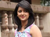 अभिनेत्री तेजश्री प्रधानचे हे ग्लॅमरस फोटो पाहा, फोटो पाहताच व्हाल घायाळ! - Marathi News | Actress tejashree pradhan glamorous photo went viral | Latest filmy Photos at Lokmat.com