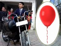 फुग्यावरुन कल्पना सुचली अन् विद्यार्थ्यानं तयार केली हवेवर चालणारी दुचाकी - Marathi News | boy in uttarakhand advait chhetri makes bike which runs on air | Latest jarahatke Photos at Lokmat.com