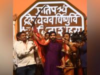 राजपुत्र अमित ठाकरेंबाबत 'या' गोष्टी तुम्हाला माहिती आहे का? - Marathi News | Do you know the 'this' thing about Raj Thackeray son Amit Thackeray? | Latest politics Photos at Lokmat.com