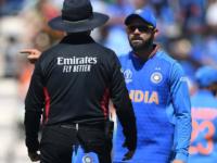 ICC World Cup 2019 : विराट कोहलीला दंड अन् सोशल मीडियावर मीम्सचा धुमाकूळ! - Marathi News | ICC World Cup 2019 : Virat Kohli turned into a meme by Twitter after his animated conversation with the umpire | Latest cricket Photos at Lokmat.com