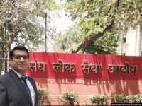 मानलं भावा; 'तो' हिंदीला खूप घाबरायचा, पण हिंदी सिनेमे पाहूनच थेट IAS झाला! - Marathi News | Know about 'He' used to be very scared of Hindi, but after watching Hindi cinema IAS directly! | Latest national Photos at Lokmat.com