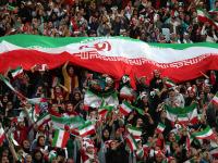 इराणमध्ये इतिहास घडला! फुटबॉल स्टेडियममध्ये पहिल्यांदाच मिळाला महिलांना प्रवेश - Marathi News | In Iran Women Reached Azaadi Stadium To Watch Football Match After 1979 | Latest other-sports Photos at Lokmat.com