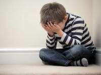 मुलांना द्या स्ट्रेस मॅनेजमेंटच्या 'या' टिप्स; तणावापासून ठेवा दूर - Marathi News | tips can help your kids to manage stress | Latest relationship Photos at Lokmat.com