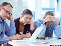 ऑफिसमध्ये कधीही करू नका 'या' चुका; होईल पश्चाताप! - Marathi News | The Worst Mistakes You should avoid At Work | Latest lifeline Photos at Lokmat.com