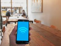 तुमचं वाय-फाय स्लो आहे? 'या' खास ट्रिक्सने वाढवा इंटरनेट स्पीड - Marathi News | slow wi fi at home tricks you must know to boost internet speeds | Latest tech Photos at Lokmat.com