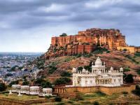 राजस्थानची भव्यता आणि सौंदर्याची ग्वाही देतात 'हे' किल्ले... - Marathi News | Rajasthan forts which one should definately visit | Latest travel Photos at Lokmat.com