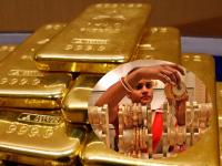 Gold Price Today: सोन्या-चांदीच्या दरात आणखी घसरण! पाहा आजचा दर - Marathi News | gold silver price continuously slashed on 23rd june 2023 mcx gold and silver price | Latest business Photos at Lokmat.com