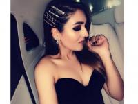 आपल्या वडिलांसारखीच आहे गोविंदाची मुलगी टीना.. - Marathi News | Govinda's daughter Tina is like her father .. | Latest filmy Photos at Lokmat.com