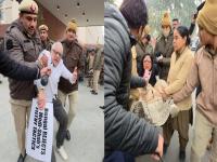 ईडीविरोधात तृणमूल संतप्त, खासदारांची दिल्लीत निदर्शने; ८ खासदार पोलिसांच्या घेतले ताब्यात - Marathi News | trinamool congress angry against enforcement directorate protest in delhi 8 mp taken into custody by police | Latest national News at Lokmat.com