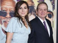 धक्कादायक! प्रसिद्ध अभिनेत्याच्या ३४ वर्षीय मुलीचा मृत्यू; हॉटेलमध्ये आढळला मृतदेह - Marathi News | Tommy Lee Jones daughter victoria jones found dead at San Francisco Hotel | Latest filmy News at Lokmat.com धक्कादायक! प्रसिद्ध अभिनेत्याच्या ३४ वर्षीय मुलीचा मृत्यू; हॉटेलमध्ये आढळला मृतदेह - Marathi News | Tommy Lee Jones daughter victoria jones found dead at San Francisco Hotel | Latest filmy News at Lokmat.com