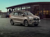 मोठ्या कुटुंबासाठी आली नवी Toyota Rumion कार; ७ सीटर, २६ किमी रेंज अन् किंमत... - Marathi News | New Toyota Rumion for big family; 7 seater, 26 km range and price... | Latest auto Photos at Lokmat.com