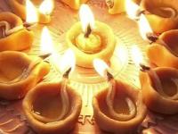 Deep Amavasya 2025 : दिव्यांची पूजा करताना खाताही येतात असे दिव्यांचे ५ प्रकार, पारंपरिक गोड पदार्थ - Marathi News | Deep Amavasya 2025: 5 types of food for deep amevatsya, traditional sweets, Maharashtra recipes | Latest sakhi Photos at Lokmat.com