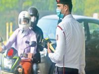 सावधान...! वाहतुकीचे हे आठ नियम मोडाल तर दंड भरावा लागेल.. - Marathi News | Beware ...! If the eight rules of traffic are break, then fine charged | Latest auto Photos at Lokmat.com
