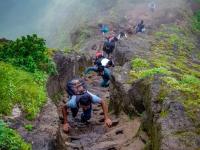 ट्रेकिंगला जायचा विचार करताय? मग, भारतातील 'ही' ठिकाणं आहेत खास! - Marathi News | Thinking of going trekking? Then, 'these' places in India are special | Latest travel Photos at Lokmat.com
