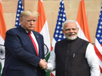 'नरेंद्र मोदी खूप चांगले काम करत आहेत', डोनाल्ड ट्रम्प यांच्याकडून मोदींचे कौतुक... - Marathi News | 'Narendra Modi is doing a great job', Donald Trump praises Modi... | Latest international Photos at Lokmat.com