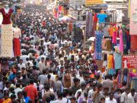 स्ट्रीट शॉपिंगसाठी पुण्यातील ही ठिकाणं आहेत सर्वात लय भारी - Marathi News | Pune has the most important places for shopping in Pune | Latest pune Photos at Lokmat.com