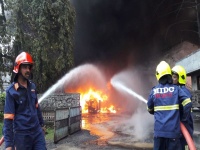 नवी मुंबई : तुर्भे एमआयडीसीतील केमिकल कंपनीला लागली आग