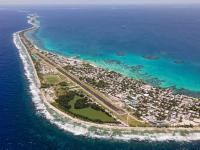 जगाच्या नकाशावर नाहीसा होऊ लागलाय 'हा' सुंदर देश; शास्त्रज्ञांनाही फुटलाय घाम! - Marathi News | This beautiful country is disappearing from the world map; even scientists are worried! | Latest international Photos at Lokmat.com