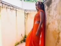 बॉलिवूड अभिनेत्रीचे साडी लूक बघून व्हाल घायाळ - Marathi News | You will be shocked to see Saree look of Bollywood actress | Latest filmy Photos at Lokmat.com
