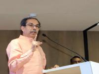 “दोन गुजराती गिळायला निघालेत, पण आमच्यापासून मुंबई कोणीही हिसकावू शकत नाही”: उद्धव ठाकरे - Marathi News | bmc election 2026 uddhav thackeray criticizes bjp and said no one can snatch mumbai from us | Latest mumbai News at Lokmat.com