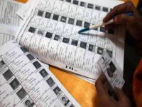 वरळीतील ४ प्रभागांत सर्वाधिक दुबार मतदार; उद्धवसेनेच्या नगरसेवकांच्या प्रभागात आढळली दुबार नावे - Marathi News | Maximum duplicate voters in 4 wards of Worli; duplicate names found in Uddhav Thackeray Sena corporators' wards | Latest mumbai News at Lokmat.com वरळीतील ४ प्रभागांत सर्वाधिक दुबार मतदार; उद्धवसेनेच्या नगरसेवकांच्या प्रभागात आढळली दुबार नावे - Marathi News | Maximum duplicate voters in 4 wards of Worli; duplicate names found in Uddhav Thackeray Sena corporators' wards | Latest mumbai News at Lokmat.com