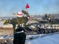 Russia-Ukraine Conflict: रशियाने जगाच्या डोळ्यात धूळ फेकली! ते सैनिक माघारी नाही, युक्रेनकडे कूच करत होते; सॅटेलाईट फोटोंमध्ये दिसले वास्तव - Marathi News | Russia-Ukraine Conflict: Russian troops were marching towards Ukraine, 7000 more soldiers came, Satellite image spotted | Latest international Photos at Lokmat.com