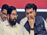 स्थानिक निवडणुकीपूर्वी एकनाथ शिंदेंनी डाव टाकला; भाजपाच्या शत्रूशी केली हातमिळवणी, काय घडलं? - Marathi News | Before Local election Eknath Shinde's Shiv Sena has formed an alliance with BJP Enemy Omie Kalani in Ulhasnagar | Latest maharashtra Photos at Lokmat.com