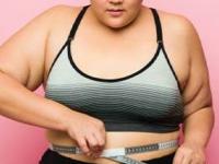 डाएटिंग -व्यायाम... सर्व करुन दमलात पण वजन कमीच होत नाही? रोजच्या 'या' ६ सवयी जबाबदार - Marathi News | top 6 daily routines that for your body to have unhealthy weight gain | Latest sakhi Photos at Lokmat.com