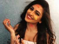 अभिनेत्री क्रिस्टल डिसूजाचा हा हटके अंदाज पाहिलात का.. - Marathi News | krystle douza hot and beautiful looks | Latest filmy Photos at Lokmat.com