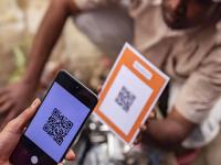 ऑनलाइन फ्रॉडवर रामबाण इलाज! १०,००० रुपयांवरील व्यवहारांसाठी RBI चा '१ तासाचा होल्ड' नियम प्रस्तावित - Marathi News | RBI New Rules 2026: rbi proposed 1 hour hold online transactions above 10000 india fraud prevention marathi | Latest business News at Lokmat.com