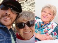 बोंबला! 35 वर्षीय तरूणाचा ८० वर्षांच्या आजीवर जीव जडला; अन् फेसबुकवर जमलेल्या प्रेमासाठी आजीने धर्मच बदलला - Marathi News | Woman who died 5 times with melted breast after horrific accident shares inspirational story | Latest jarahatke Photos at Lokmat.com