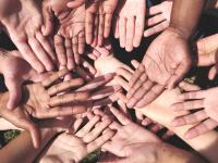 जाणून घ्या, हातावरील V अक्षराचे नेमके महत्व काय? - Marathi News | Know, what is the significance of the letter V on hand | Latest adhyatmik Photos at Lokmat.com