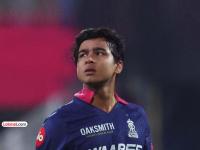 IPL 2026: अजब गजब आरोप! वैभव सूर्यवंशीच्या बॅटबद्दल बोलताना PAK एक्सपर्टने तोडले अकलेचे तारे - Marathi News | IPL 2026 Strange allegations as pakistan expert says vaibhav suryavanshi bat has ai chip also doubts age | Latest cricket News at Lokmat.com