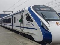 हाय स्पीड, GPS आणि 'कवच' सारखे फीचर्स; जाणून घ्या, नवीन वंदे भारत ट्रेनबाबत... - Marathi News | vande bharat trains will connect 75 cities of india by next year icf chennai is working on mission mode | Latest national Photos at Lokmat.com