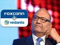 Vedanta Foxconn Project: १.५४ कोटीचा प्रकल्प गुजरातला नेला, पण उभारणार कसा? वेदांताला फायनान्सर मिळेना, चिंता वाढली! - Marathi News | vedanta foxconn greenfield semiconductor chip plant in gujarat anil agarwal struggle to get investors for financing to 1 54 lakh crore project said report | Latest business Photos at Lokmat.com
