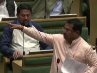 ’सोयाबीन खरेदीचे केंद्र सुरू करण्यासाठी मंत्र्यांचे ओएसडी तीन लाख घेत आहेत’, विजय वडेट्टीवार यांचा गंभीर आरोप   - Marathi News | Maharashtra Assembly Winter Session 2025: 'Minister's OSD is taking three lakhs to start soybean procurement center', Vijay Wadettiwar's serious allegation | Latest maharashtra News at Lokmat.com