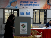 प. बंगाल, तामिळनाडूत ‘मत रेकॉर्ड’, विधानसभा निवडणुकीत मतदारांचा उत्साह - Marathi News | 'Voting record' in West Bengal, Tamil Nadu, voters' enthusiasm in assembly elections | Latest national News at Lokmat.com