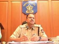 सत्यम घोटाळा ते 'आमच्याकडे दिवाळी गिफ्ट स्वीकारले जात नाही'; असाही एक बडा पोलीस अधिकारी - Marathi News | Satyam scam exposer, to 'We do not accept Diwali gifts'; retired DG v v laxmi narayana | Latest crime Photos at Lokmat.com