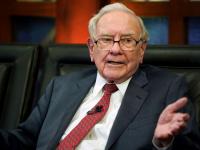 ९८ लाख कोटींच्या साम्राज्याचा सम्राट निवृत्त! वॉरेन बफे यांचा कंपनीतून ९५ व्या वर्षी राजीनामा - Marathi News | The emperor of the 98 lakh crore empire retires Warren Buffett resigns from the company at the age of 95 | Latest business News at Lokmat.com