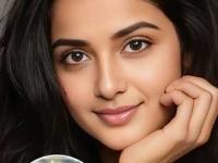 Water Therapy For Skin - त्वचा सुंदर ठेवण्यासाठी गारेगार वॉटर थेरेपी सुपरहिट, पाहा म्हणजे नेमकं करायचं काय? - Marathi News | Water Therapy For Skin - keep your skin beautiful, try these remedies at home | Latest sakhi Photos at Lokmat.com