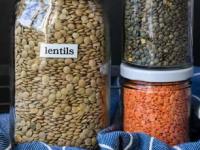 पावसाळ्यात डाळी - कडधान्य खराब होतात? डब्यात ठेवा ७ पदार्थ- अळ्या-किडे-बुरशीचा त्रास नाही... - Marathi News | Try These 8 Easy Ways to Prevent Bugs in Dry Dal and Lentils During the Rainy Season Try These Tips to Prevent Bugs in Dry Dal and Lentils | Latest sakhi Photos at Lokmat.com