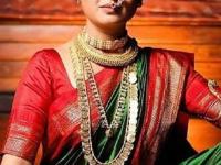 अप्सरा आली..! लग्नसोहळ्यात मानानं मिरवावे ५ अस्सल मराठी दागिने, काठापदराची साडी की नऊवारी-साज मराठीच - Marathi News | Best jewellery to wear with Nauvari saree for wedding functions Traditional Maharashtrian jewellery list for brides and bridesmaids How to style jewellery with Paithani or Kaatha saree | Latest sakhi Photos at Lokmat.com
