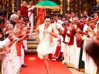 लग्नातल्या 'या' हटके परंपरांबाबत तुम्ही कधी ऐकलंय का? - Marathi News | lifestyle weird wedding traditions you must have never heard | Latest jarahatke Photos at Lokmat.com