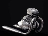 दोन सायलेन्सरवाली मोटारसायकल आठवतेय का? परत येतेय... - Marathi News | Do you remember the two silencer Motorcycles? will Return soon | Latest auto Photos at Lokmat.com