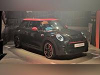 मारुतीच्या स्विफ्ट एवढी छोटी कार; पण तिची किंमत फार - Marathi News | Maruti Swift's like small car of BMW; But its price is very high | Latest auto Photos at Lokmat.com