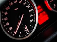 कारचे मायलेज कमी झालेय तर या टीप्सचा अवलंब करा, फरक जाणवेल... - Marathi News | Follow these tips if the car average became low, the difference you feel... | Latest auto Photos at Lokmat.com