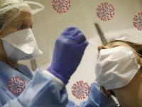 'या' थेरेपीने कोरोनाचे रुग्ण होणार १०० टक्के बरे होणार, पहिली चाचणी ठरली यशस्वी - Marathi News | CoronaVirus News : Coronavirus new treatment may be successful claim in research myb | Latest health Photos at Lokmat.com